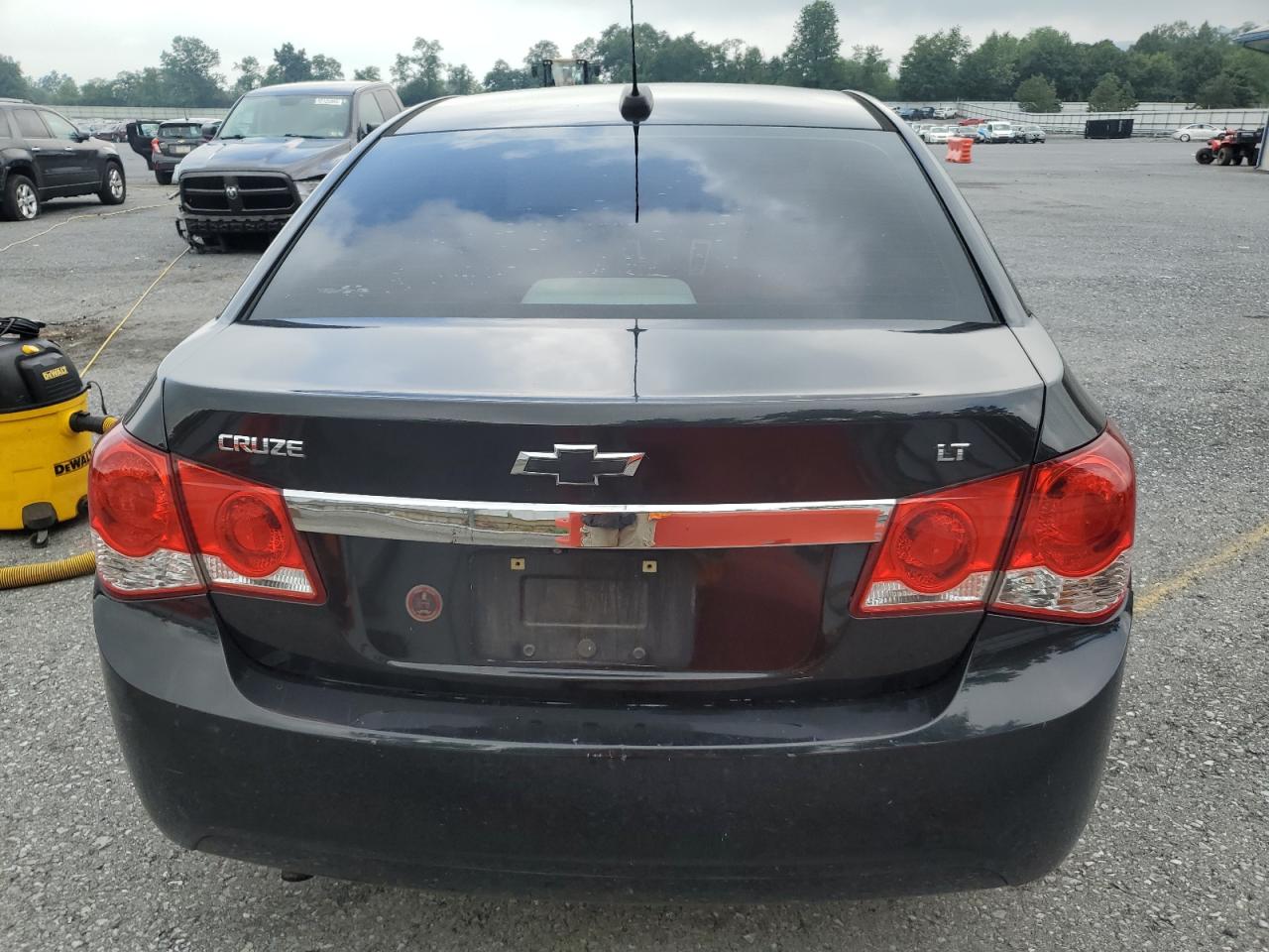 2016 Chevrolet Cruze Limited Lt VIN: 1G1PE5SB7G7178851 Lot: 65141345