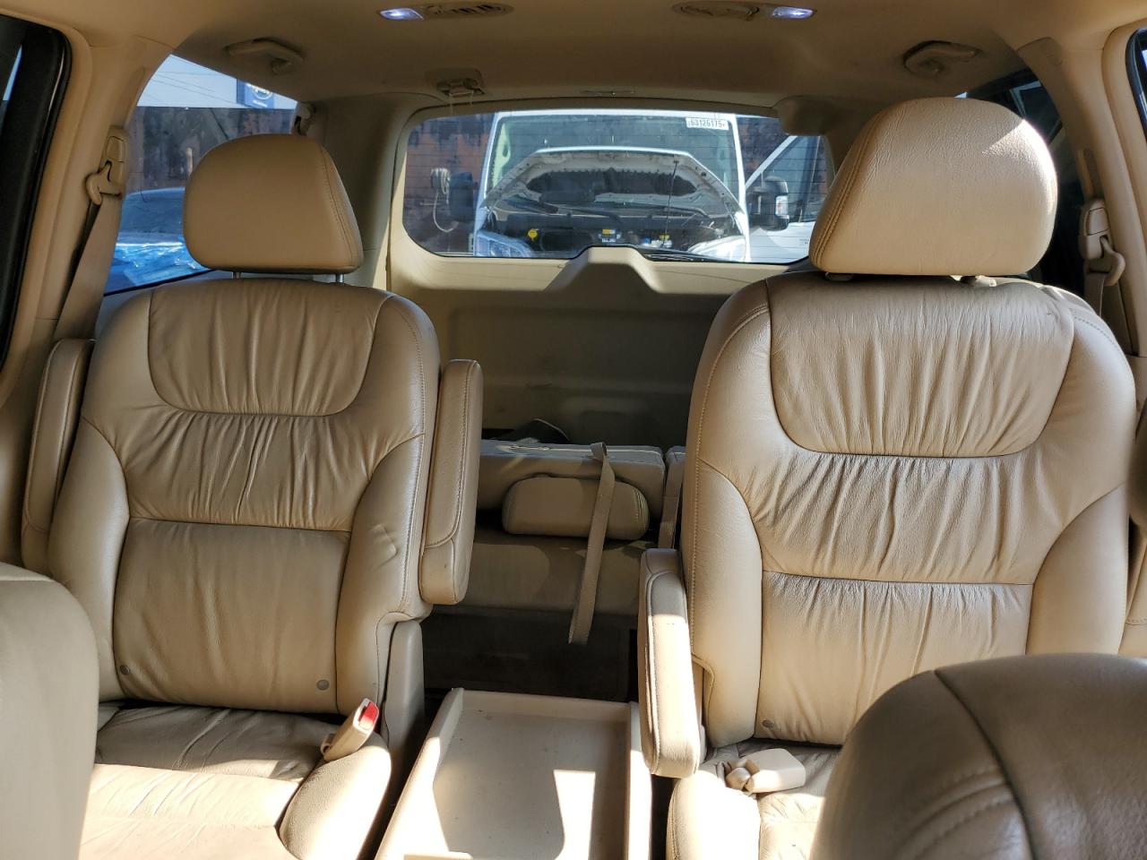 2006 Honda Odyssey Touring VIN: 5FNRL38886B047359 Lot: 63230905