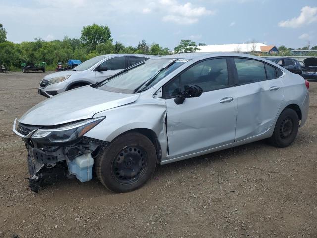  CHEVROLET CRUZE 2018 Srebrny