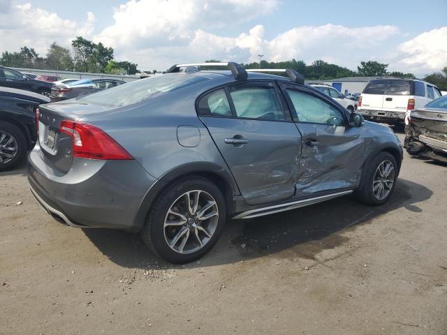  VOLVO S60 2018 Gray