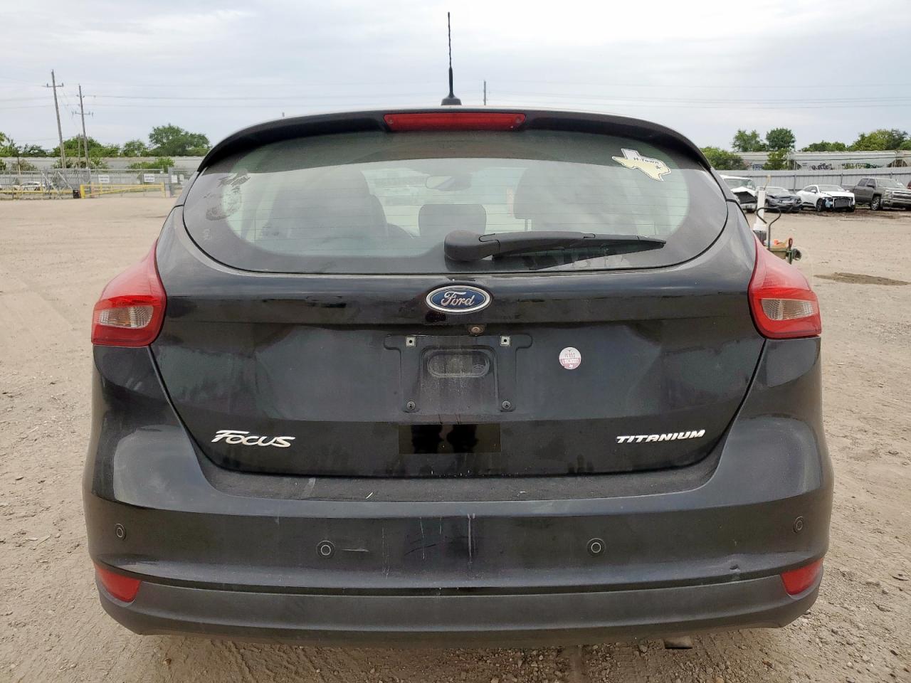 2018 Ford Focus Titanium VIN: 1FADP3N2XJL289659 Lot: 65594275