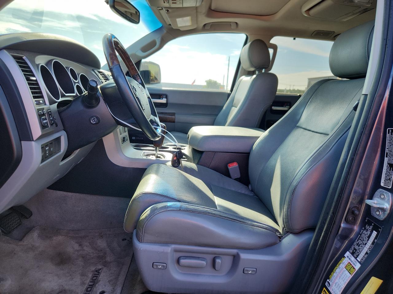 2010 Toyota Sequoia Platinum VIN: 5TDYY5G1XAS029639 Lot: 64479585
