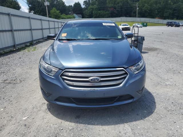  FORD TAURUS 2018 Granatowy