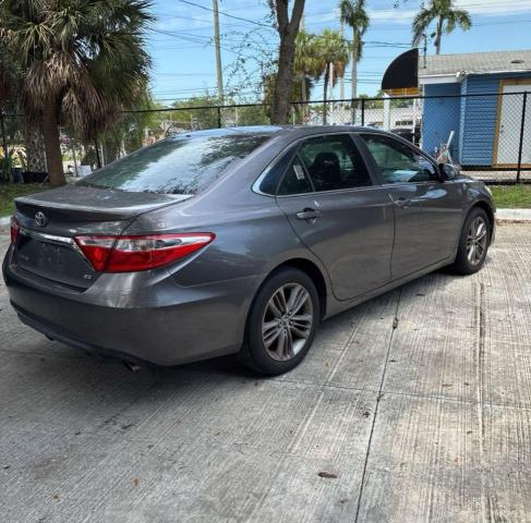 2015 TOYOTA CAMRY LE  