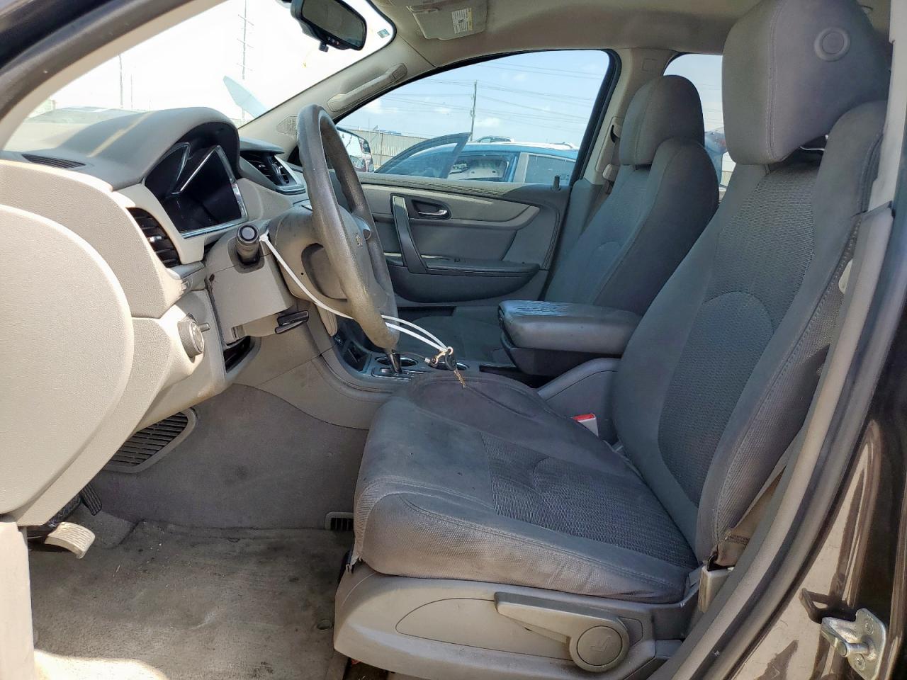 2014 Chevrolet Traverse Ls VIN: 1GNKRFED2EJ332172 Lot: 64901625