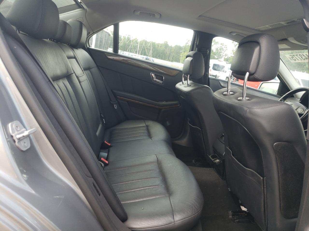 2010 Mercedes-Benz E 350 4Matic VIN: WDDHF8HB0AA072632 Lot: 63443775