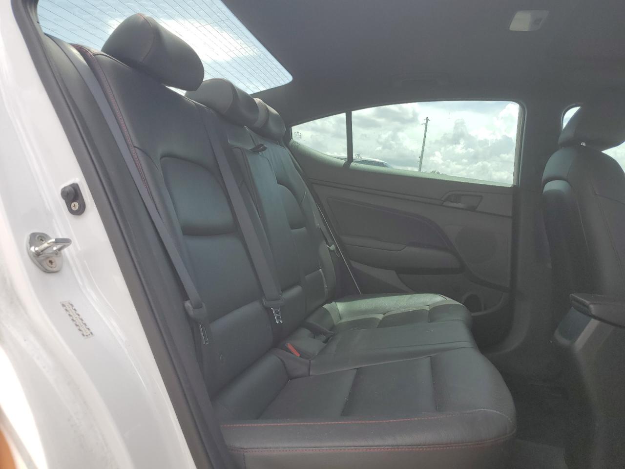 2018 Hyundai Elantra Sport VIN: KMHD04LB5JU481133 Lot: 64830375