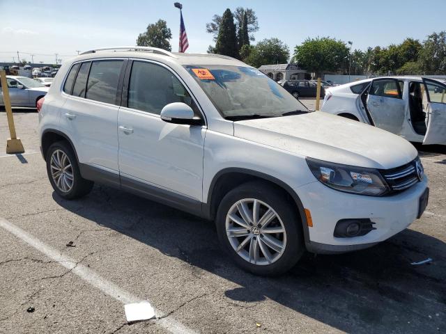 Parquets VOLKSWAGEN TIGUAN 2016 White