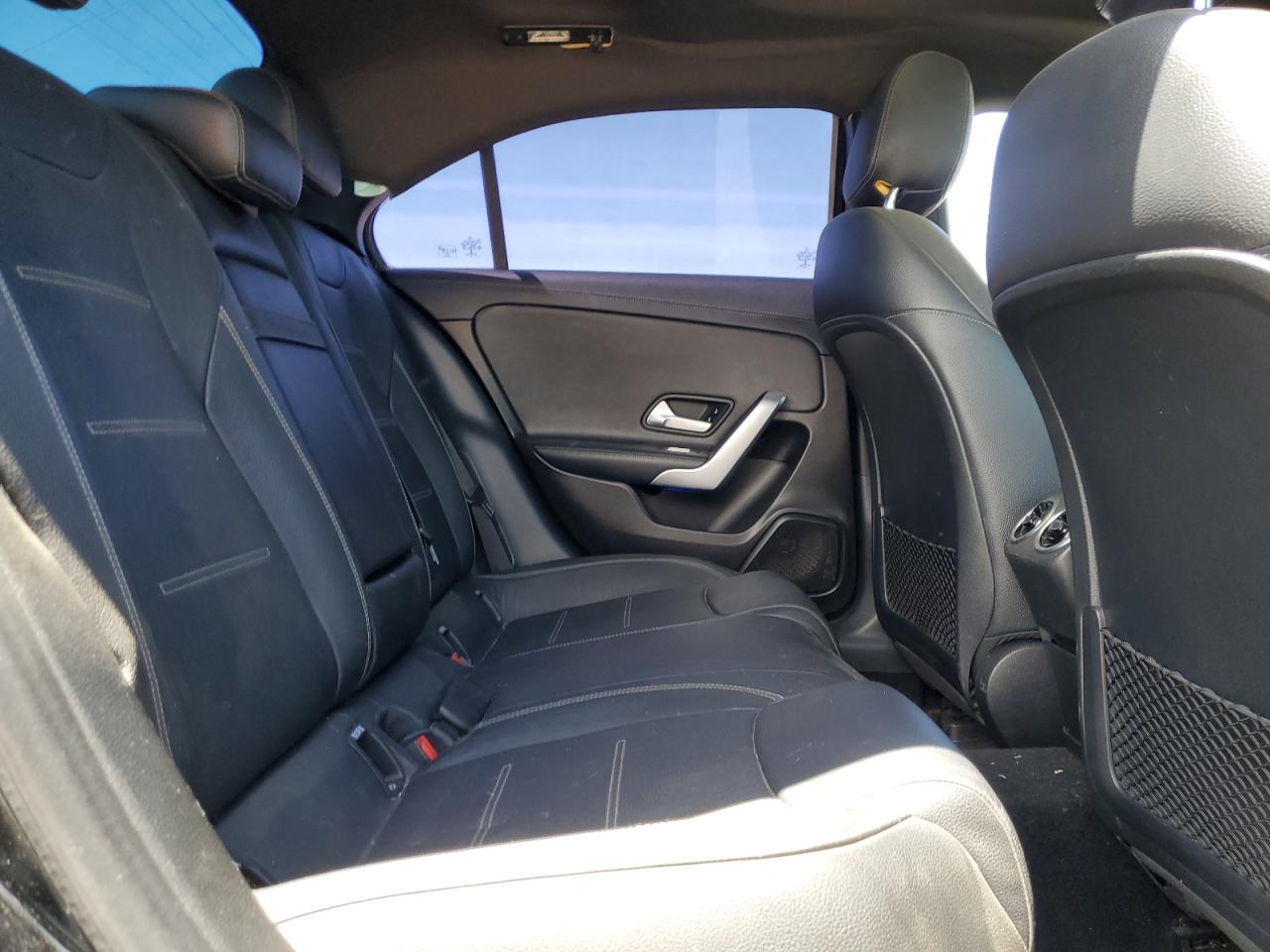 WDD3G4EB4KW008618 2019 Mercedes-Benz A 220