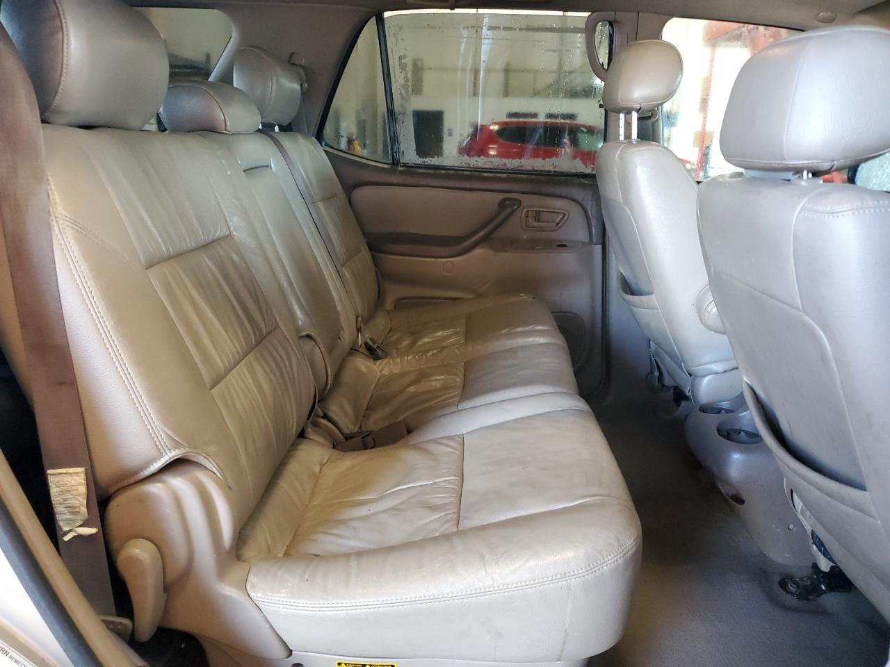 2004 Toyota Sequoia Sr5 VIN: 5TDBT44AX4S230044 Lot: 63348325