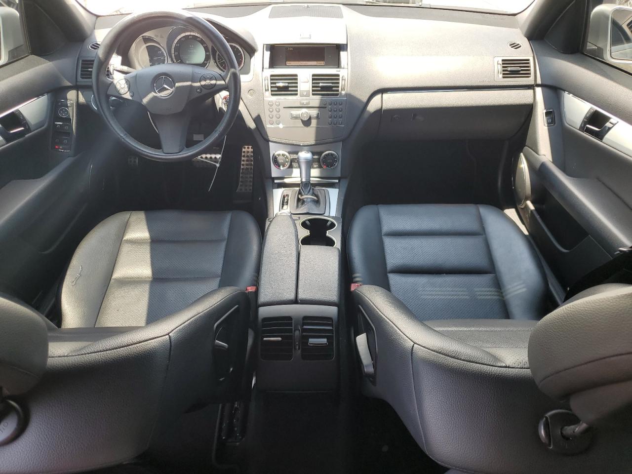 2010 Mercedes-Benz C 300 VIN: WDDGF5EB1AF425588 Lot: 65604925