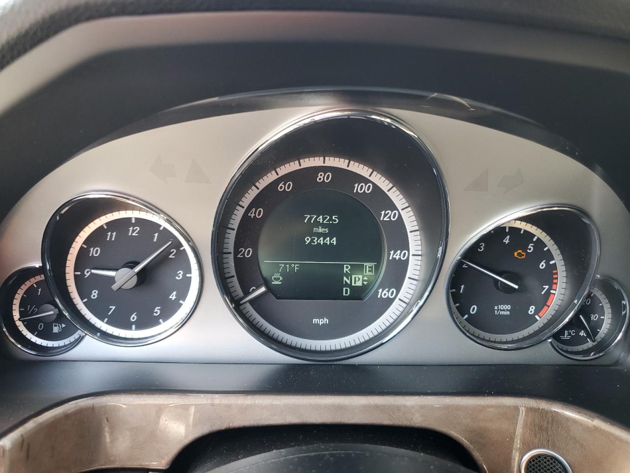 2011 Mercedes-Benz E 350 VIN: WDDHF5GB5BA453264 Lot: 63117525