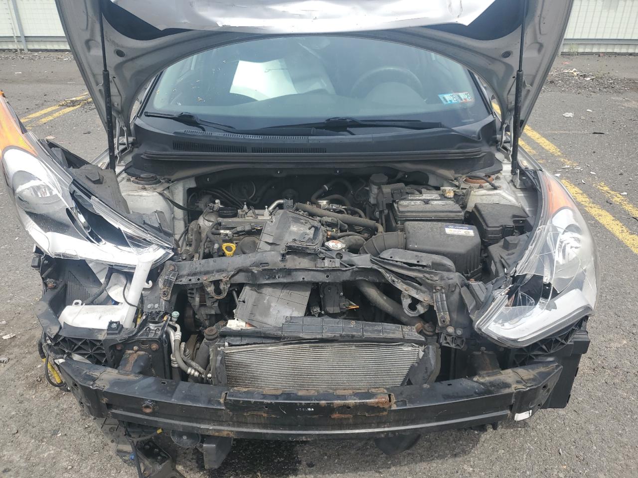 2016 Hyundai Veloster VIN: KMHTC6AD9GU266866 Lot: 64406155