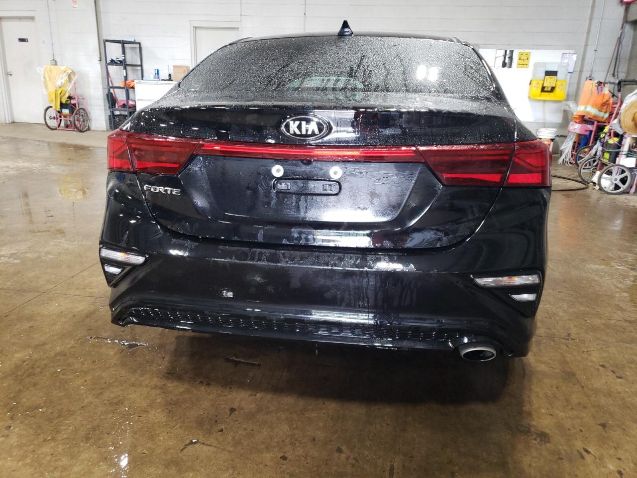 3KPF24AD6ME369424 2021 Kia Forte Fe