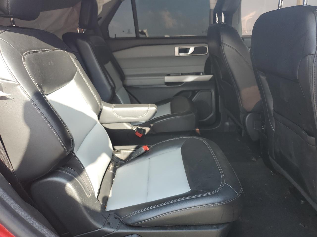 2022 Ford Explorer Xlt VIN: 1FMSK7DH0NGA98940 Lot: 63964175