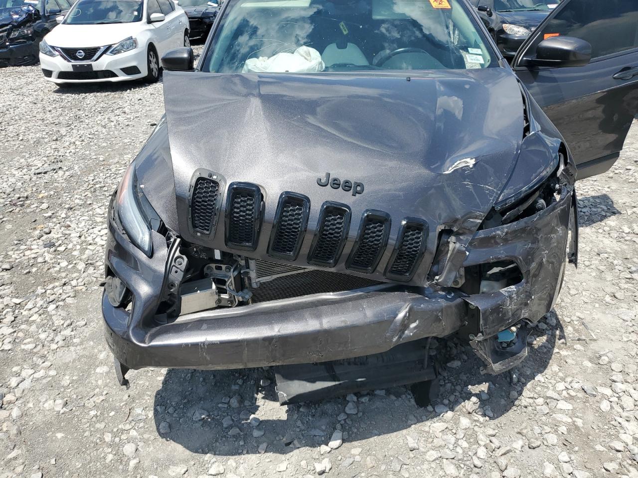 2018 Jeep Cherokee Latitude VIN: 1C4PJLCB7JD557346 Lot: 64245175