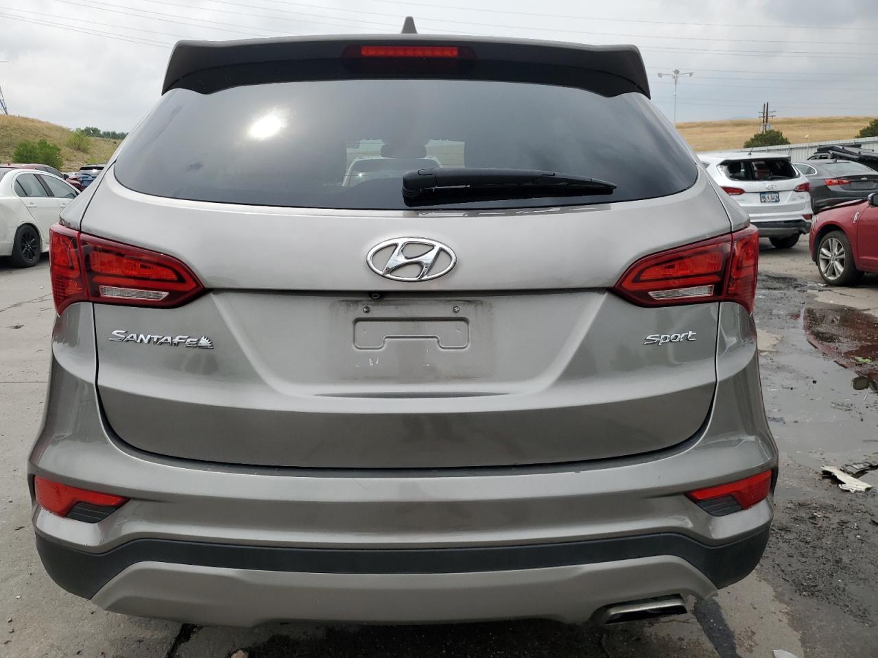 5NMZU3LB4HH000704 2017 Hyundai Santa Fe Sport