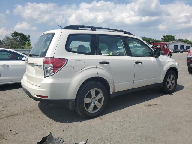  SUBARU FORESTER 2012 Biały