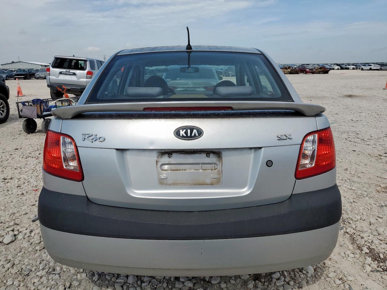 2007 Kia Rio Base VIN: KNADE123X76295130 Lot: 65332735