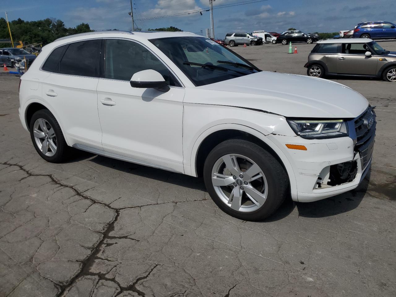 wa1bnafyxj2059098 WA1BNAFYXJ2059098 2018 Audi Q5 Premium Plus