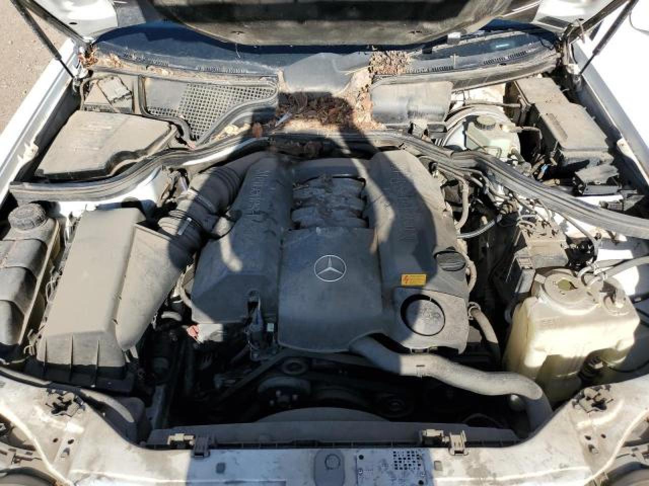 WDBJF65H3XA786979 1999 Mercedes-Benz E 320