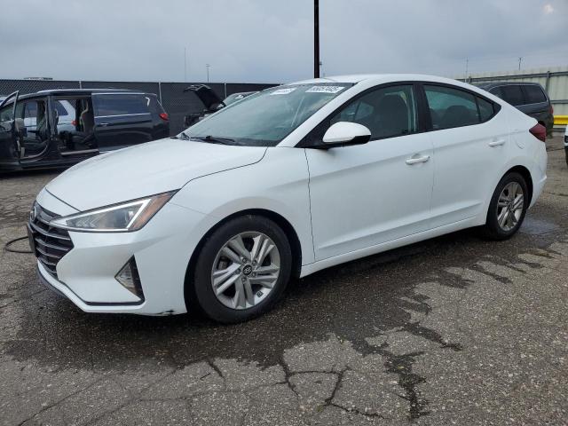  HYUNDAI ELANTRA 2019 Белы
