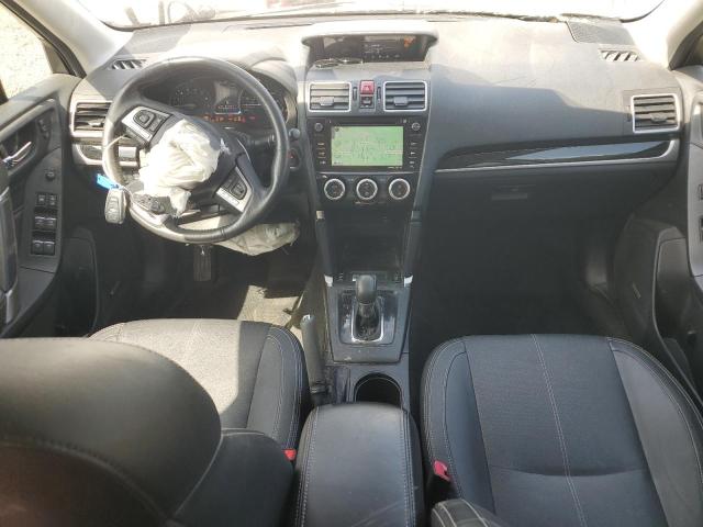  SUBARU FORESTER 2018 Silver