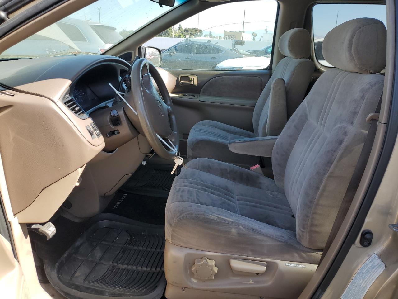 2001 Toyota Sienna Le VIN: 4T3ZF13C31U340869 Lot: 62891485