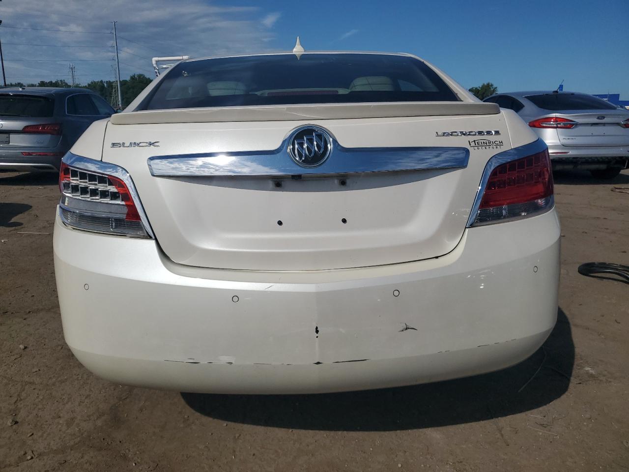 2013 Buick Lacrosse VIN: 1G4GC5ER0DF130370 Lot: 63196065