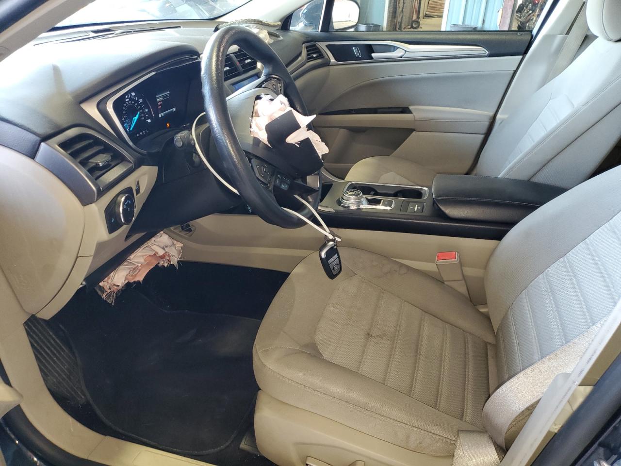 2020 Ford Fusion Se VIN: 3FA6P0HDXLR178151 Lot: 65628275