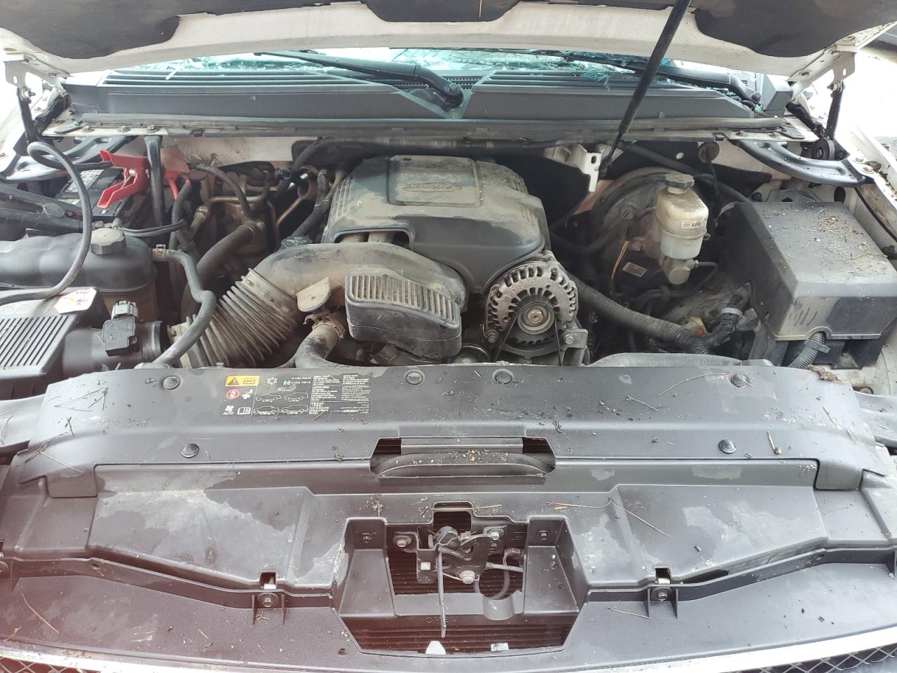 2013 Chevrolet Suburban K1500 Lt VIN: 1GNSKJE73DR106806 Lot: 66983935