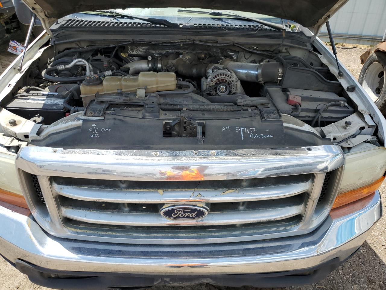 1999 Ford F550 Super Duty VIN: 1FDAF56F5XED77976 Lot: 63188675