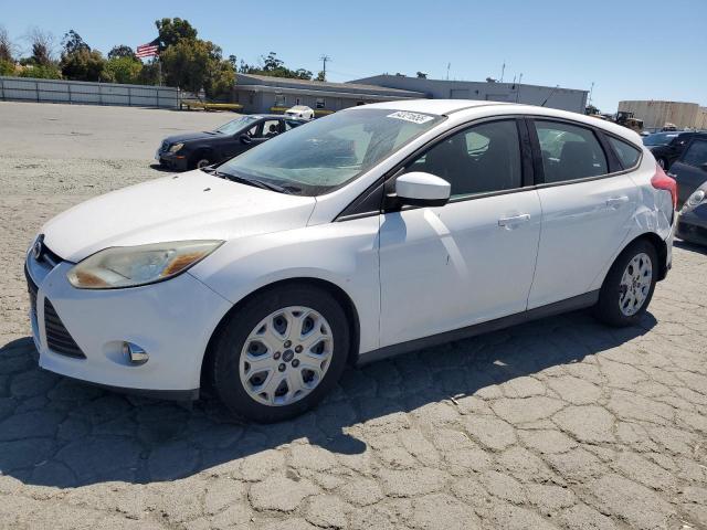  FORD FOCUS 2012 Белы