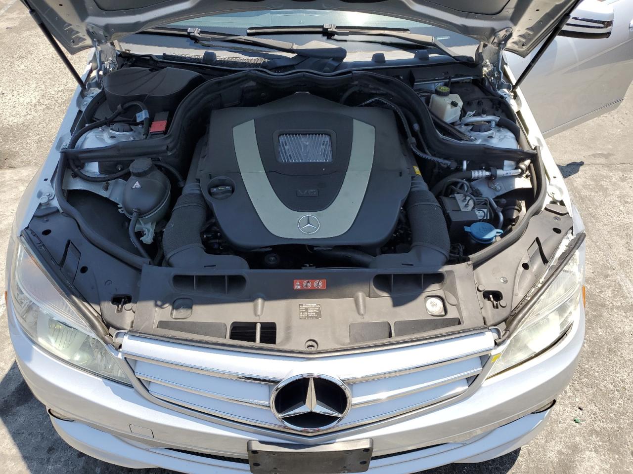 2010 Mercedes-Benz C 300 VIN: WDDGF5EB1AF425588 Lot: 65604925