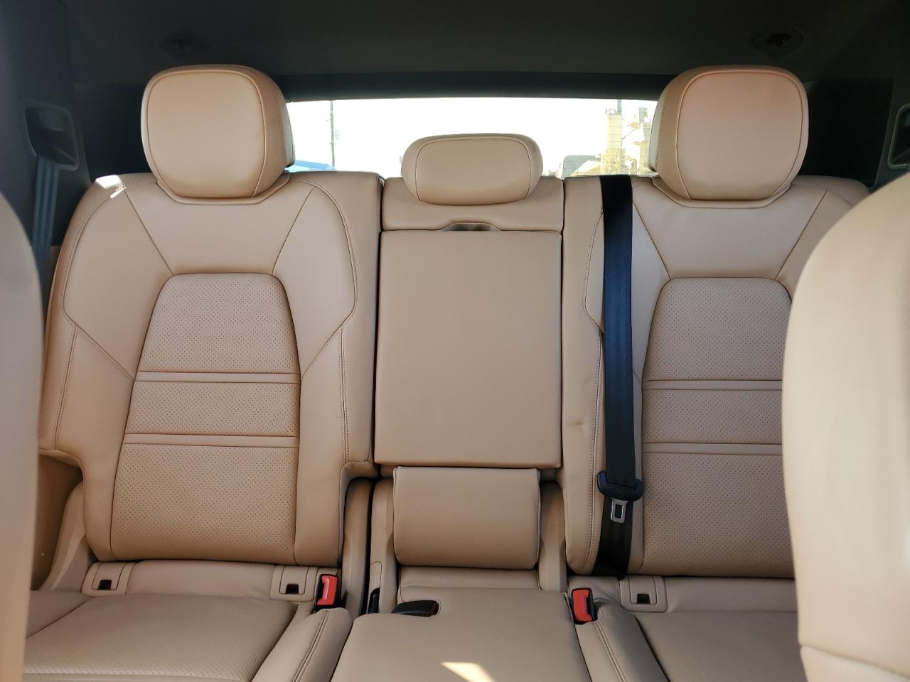2019 Porsche Cayenne VIN: WP1AA2AY5KDA01706 Lot: 63319885