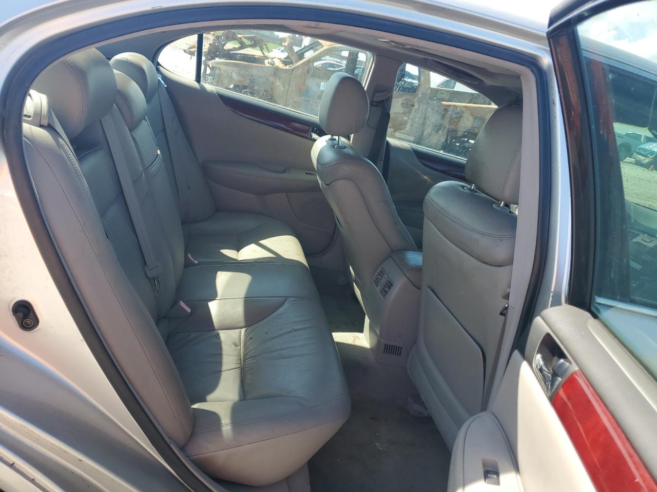 2004 Lexus Es 330 VIN: JTHBA30G840023485 Lot: 65959945