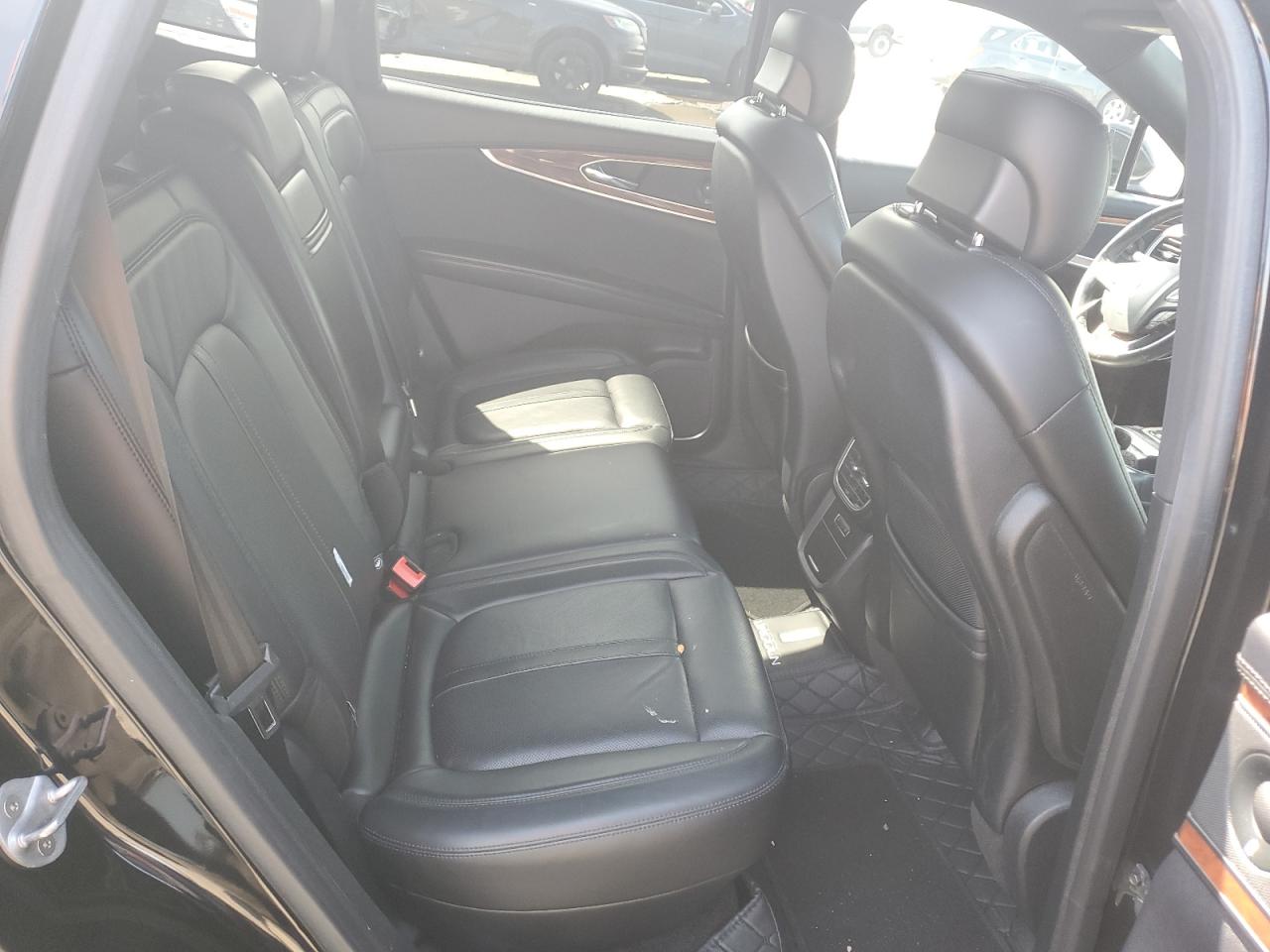 2018 Lincoln Mkx Reserve VIN: 2LMPJ8LR2JBL50282 Lot: 66668415