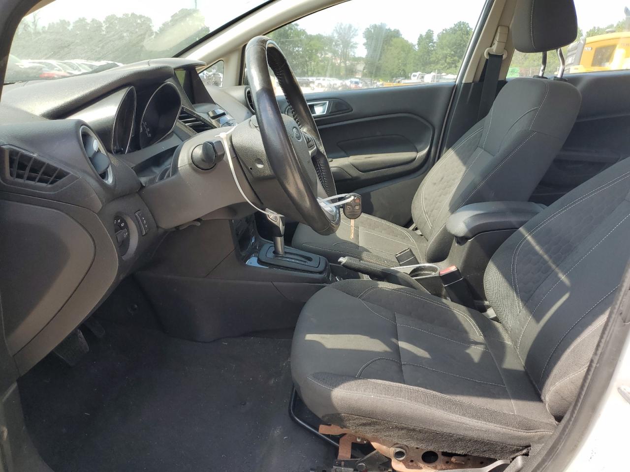 3FADP4BJXGM137776 2016 Ford Fiesta Se