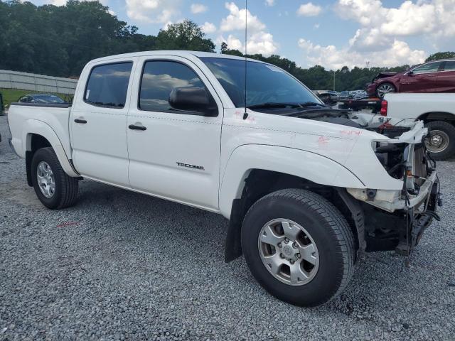  TOYOTA TACOMA 2015 Biały
