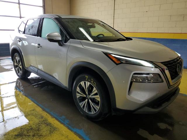  NISSAN ROGUE 2021 Srebrny