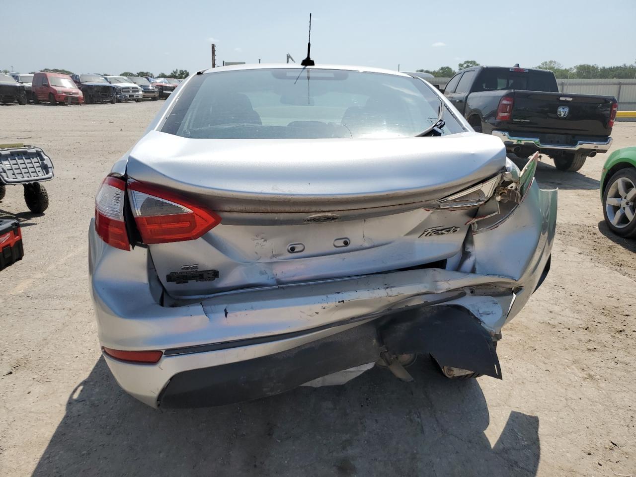 2014 Ford Fiesta Se VIN: 3FADP4BJXEM157085 Lot: 64225525