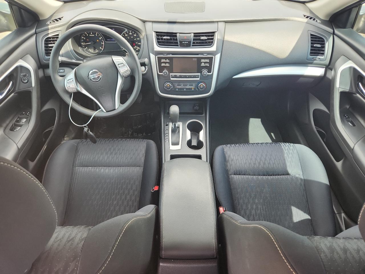 2017 Nissan Altima 2.5 VIN: 1N4AL3AP8HN351882 Lot: 65463285
