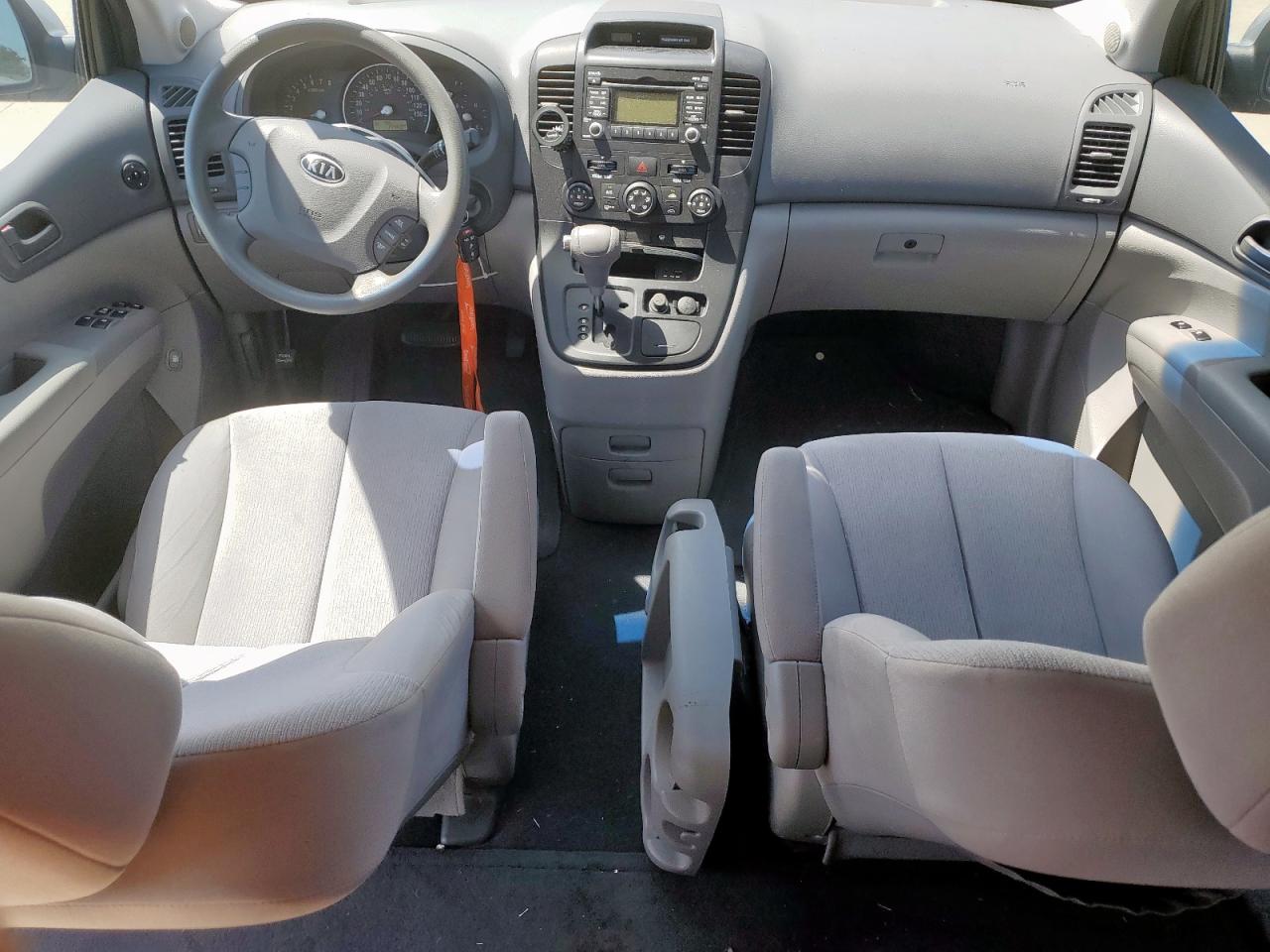 2010 Kia Sedona Lx VIN: KNDMG4C39A6335668 Lot: 64651325