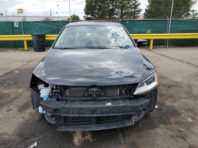 Sedans VOLKSWAGEN JETTA 2017 Black