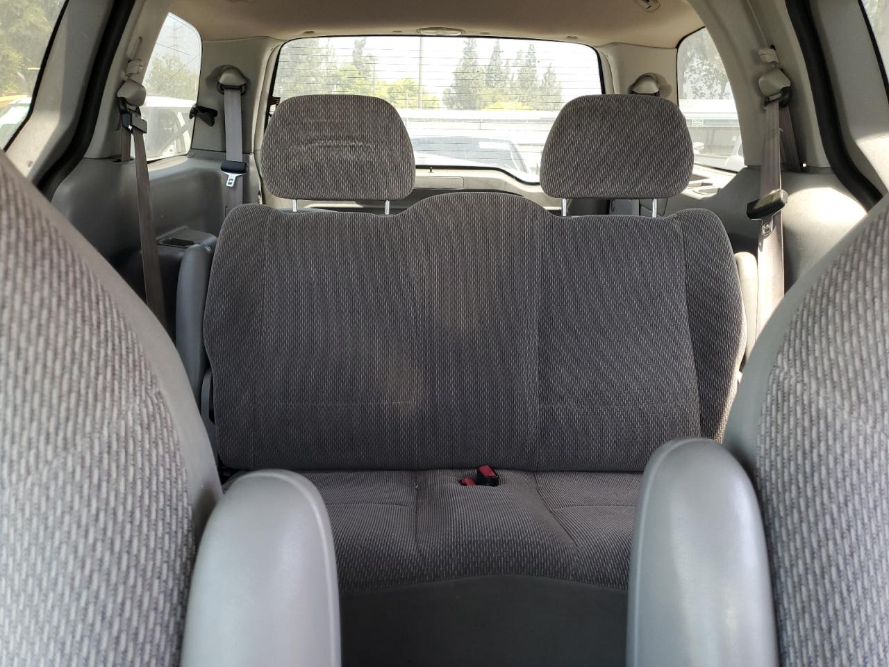 1999 Ford Windstar Lx VIN: 2FMZA5144XBB82213 Lot: 63460195