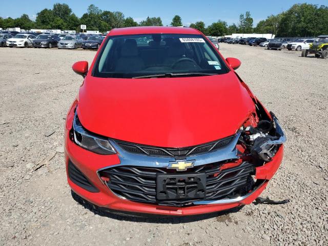 CHEVROLET CRUZE 2019 Czerwony