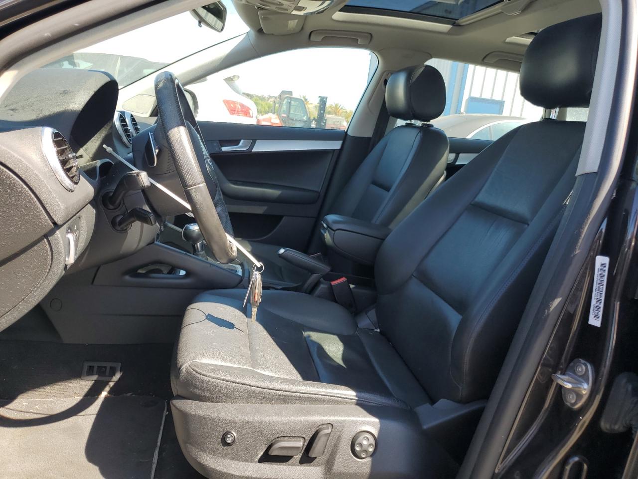 2013 Audi A3 Premium Plus VIN: WAUKEAFM0DA033457 Lot: 63707705