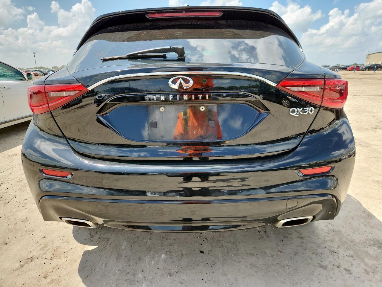 2017 Infiniti Qx30 Base VIN: SJKCH5CP1HA019543 Lot: 60939695