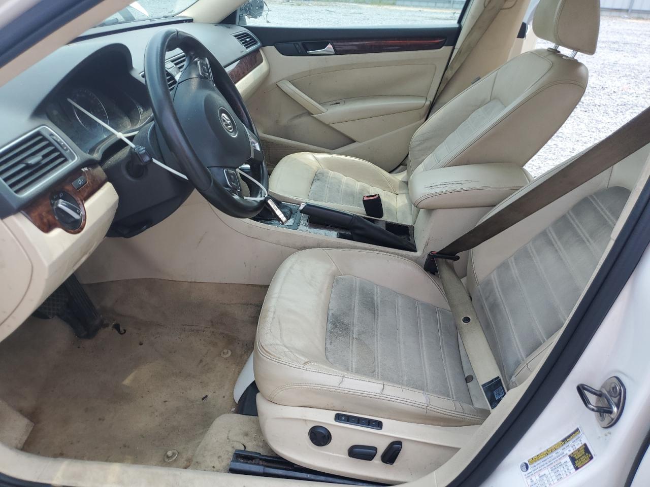 2012 Volkswagen Passat Sel VIN: 1VWCP7A36CC004466 Lot: 64264125