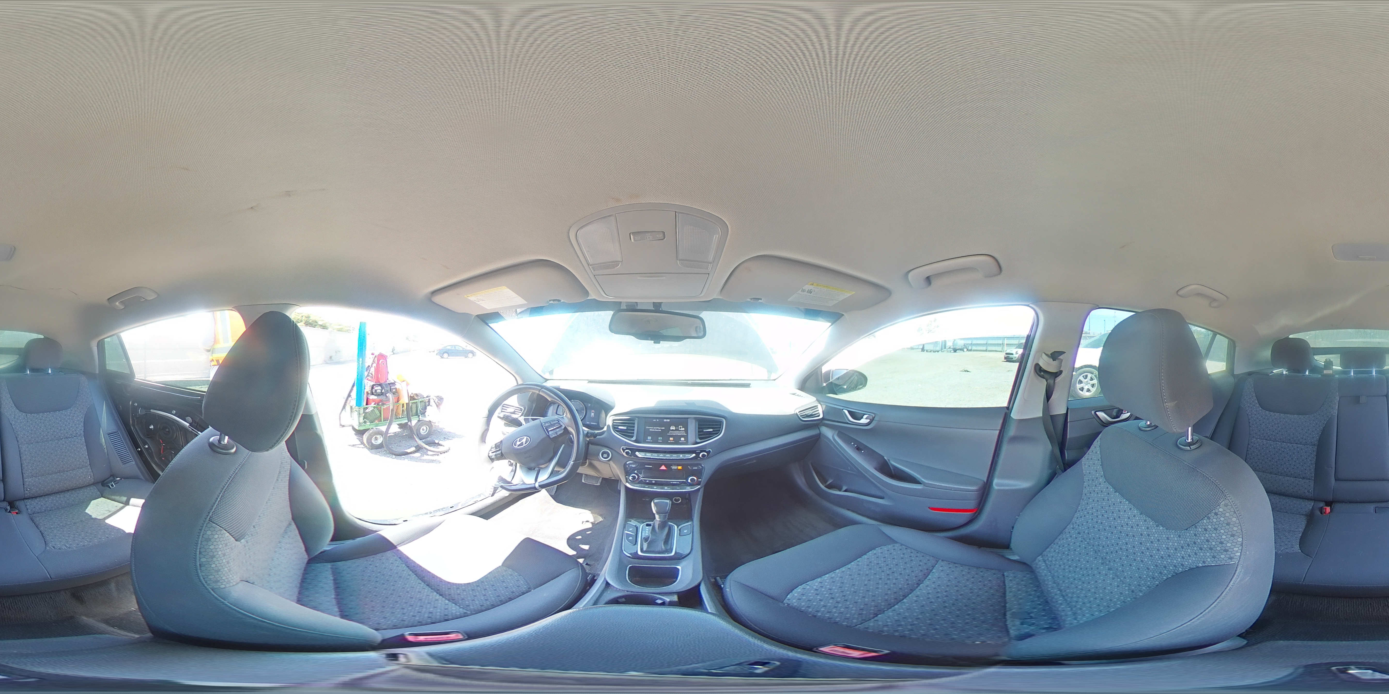 2019 Hyundai Ioniq VIN: KMHC65LD4KU111438 Lot: 64239755
